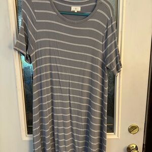 Lou & Grey Gray Casual Striped Short Sleeve Dress
